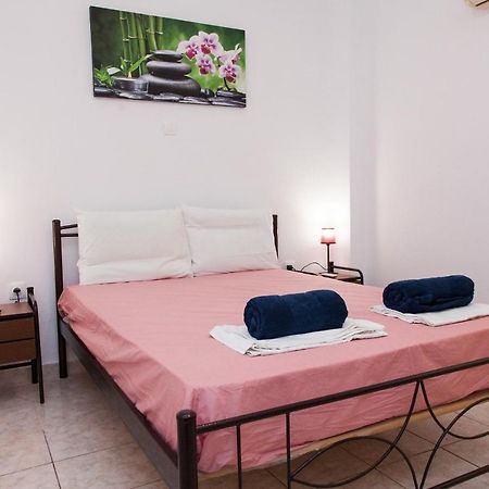 Cozy Apartment In Pireas Ngoại thất bức ảnh