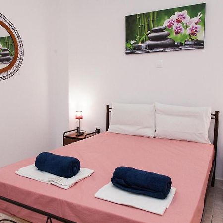 Cozy Apartment In Pireas Ngoại thất bức ảnh