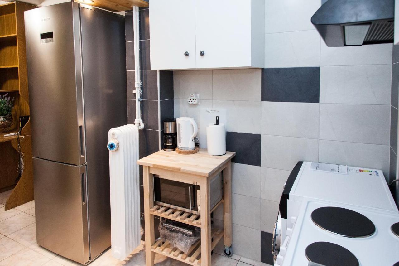 Cozy Apartment In Pireas Ngoại thất bức ảnh