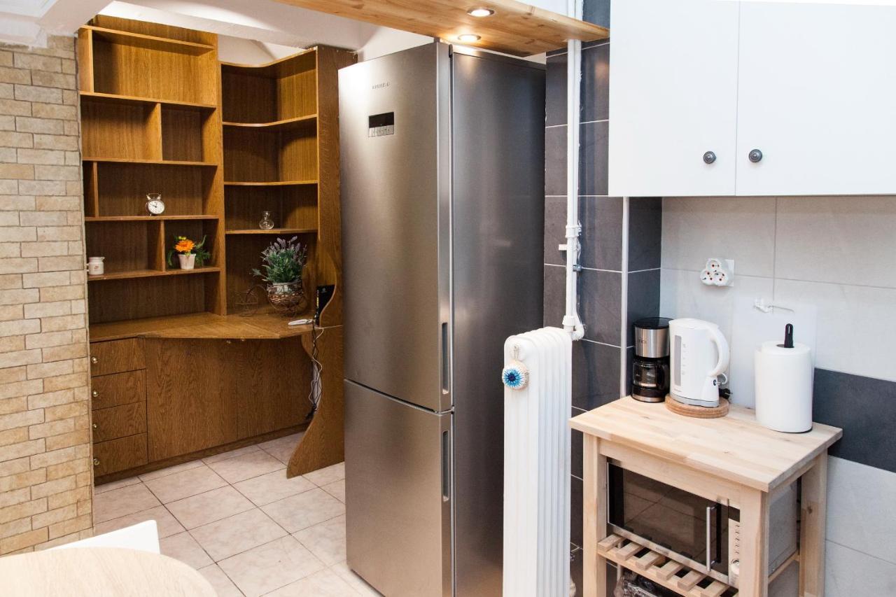 Cozy Apartment In Pireas Ngoại thất bức ảnh